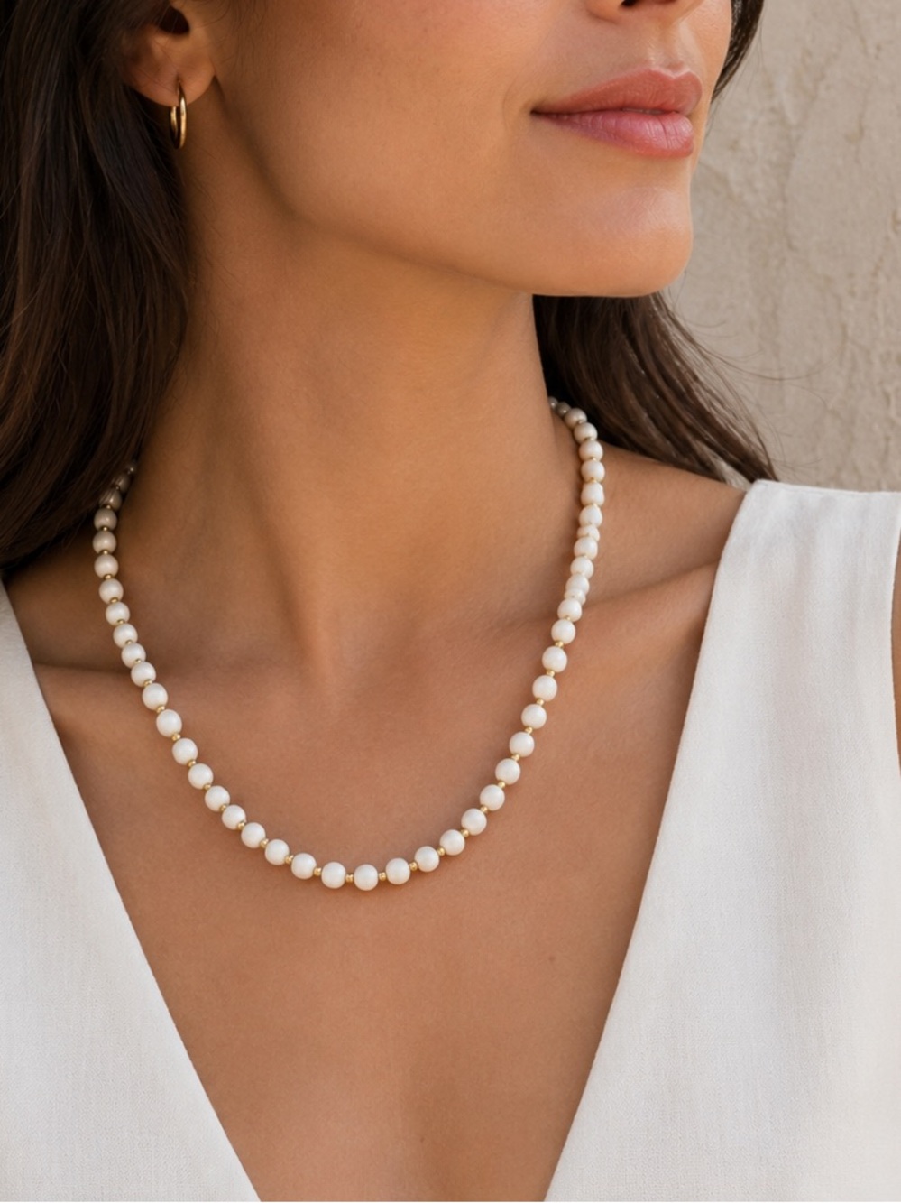 ✨ Vintage MONET Simulated Pearl Necklace – Gold-Tone Spacers – Classic Elegance